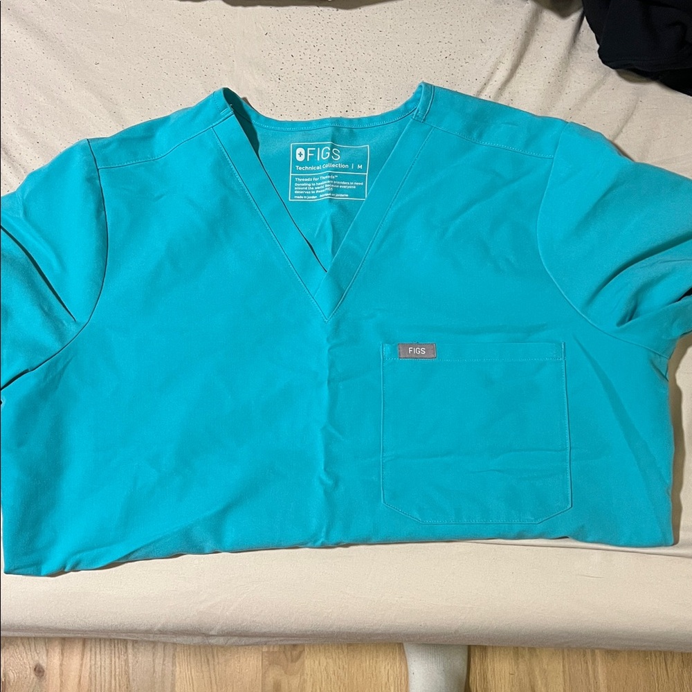 Figs Aqua V-Neck Scrub Top